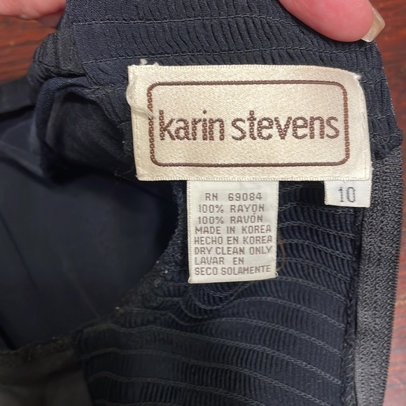 ♠️ Karin Steven’s Black off the Shoulder Vintage Dress - Picture 8 of 8